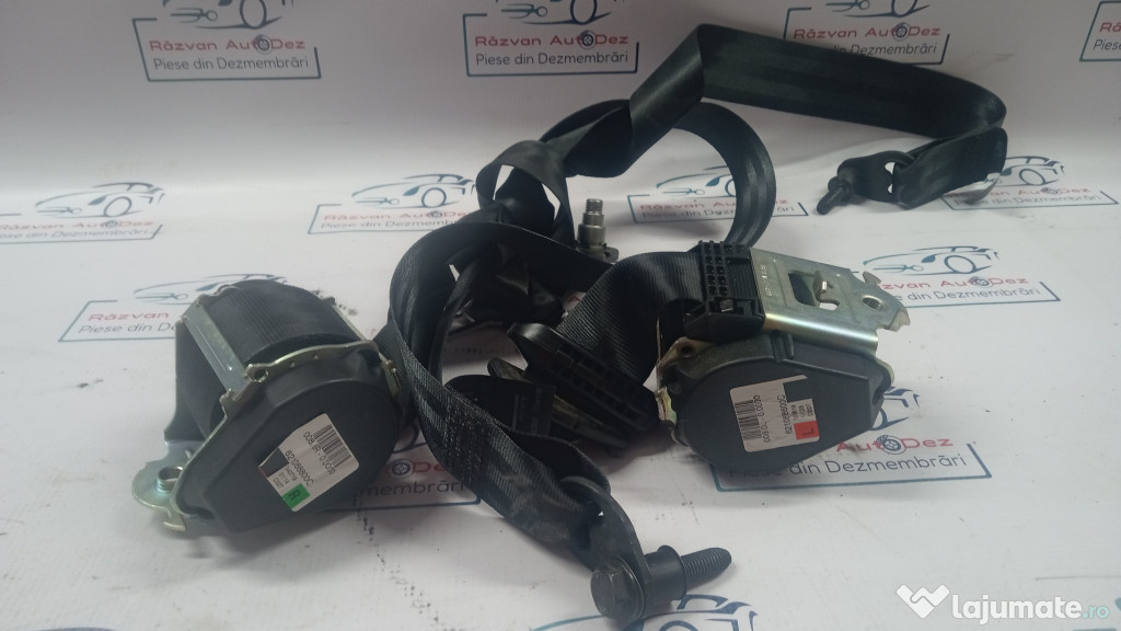 Set Centuri Fata Dacia Sandero 2018