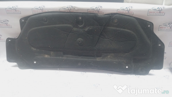 Pâsla capotă Dacia Sandero