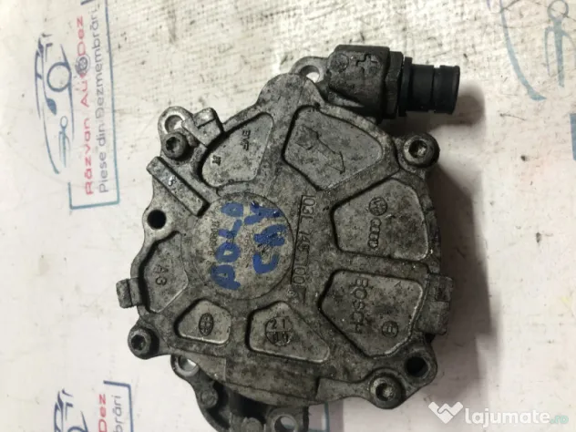 Pompa vacuum Volkswagen Polo 1.6 Motorina 2010