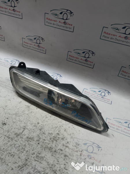 Proiector stanga Volkswagen Passat B7 2007