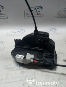 Broasca stanga spate Renault Kadjar 2015