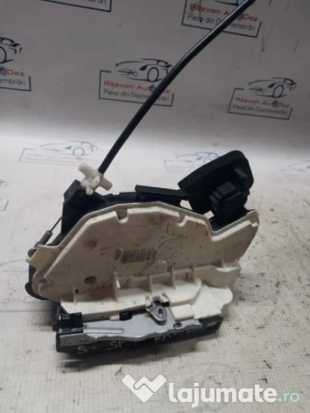 Broasca stanga spate Skoda RAPID 2013