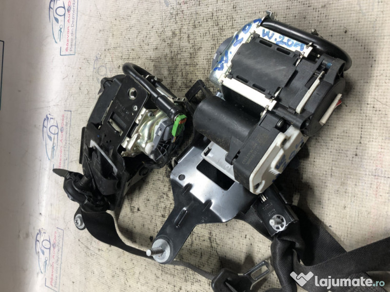 Set Centuri fata cu capsa Mercedes C-Class W204 2012