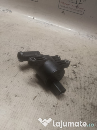 Pompa recirculare apa Audi A5 2012