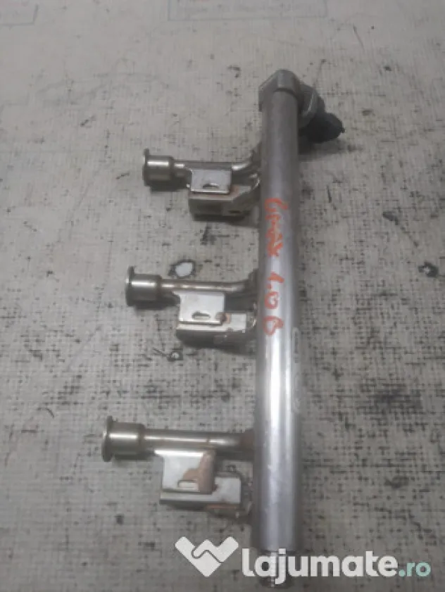 Rampa injectie Ford B-MAX 1.0 Benzina 2013