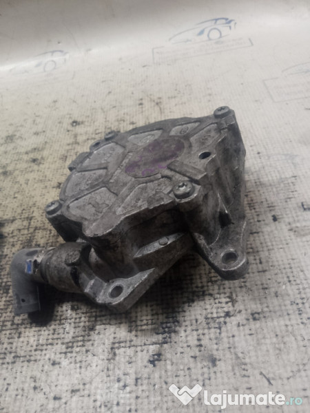 Pompa vacuum Audi A4 B8 2010
