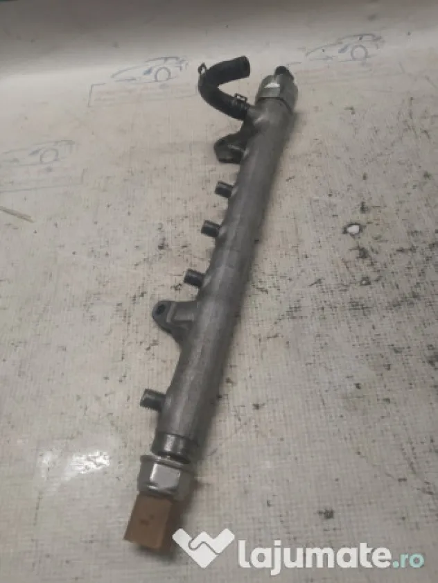 Rampa injectie Volkswagen Passat B6 Motorina 2006