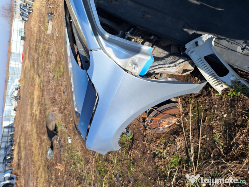 Aripa Stanga Fata Volkswagen Jetta 2012