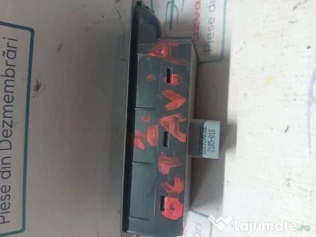 Butoane geamuri electrice Skoda Octavia 2 2011