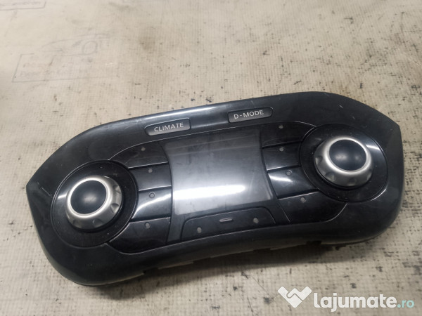 Panou comanda clima Nissan Juke 2011