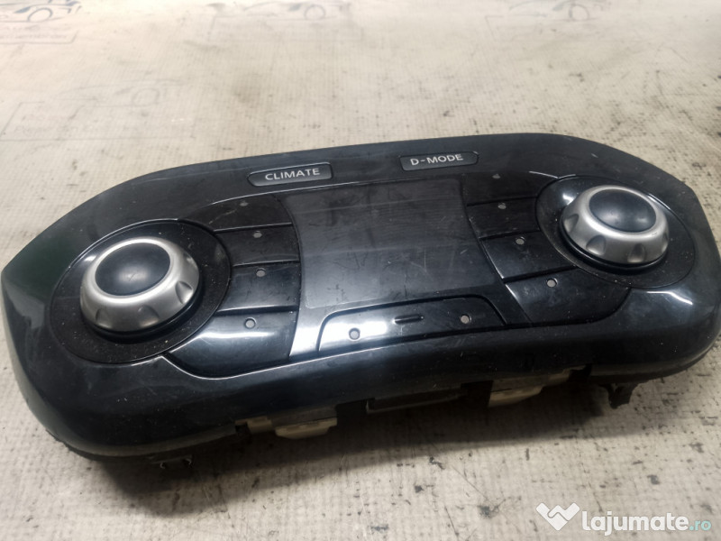 Panou comanda clima Nissan Juke 2011