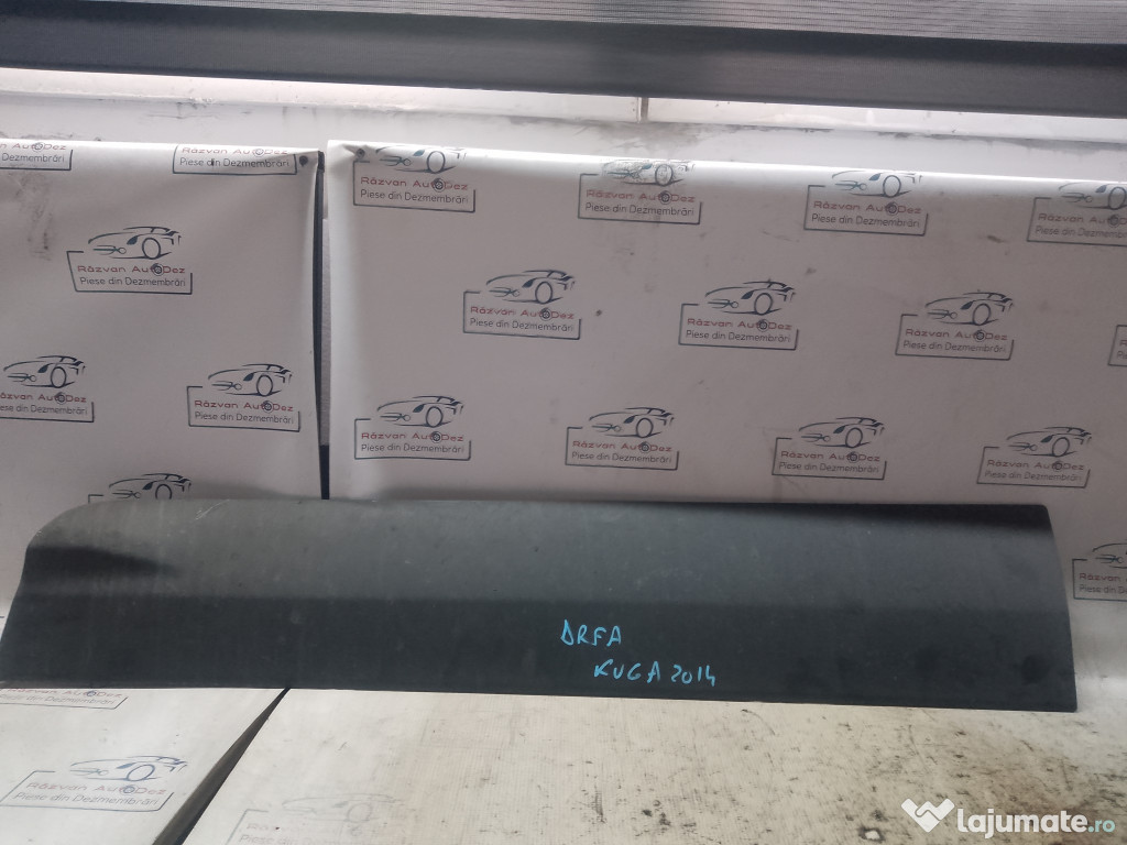 Bandou usa dreapta fata Ford Kuga 2014