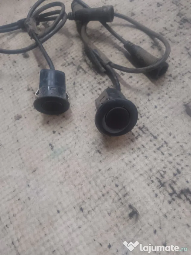 Senzori parcare spate Dacia Sandero 2 2017