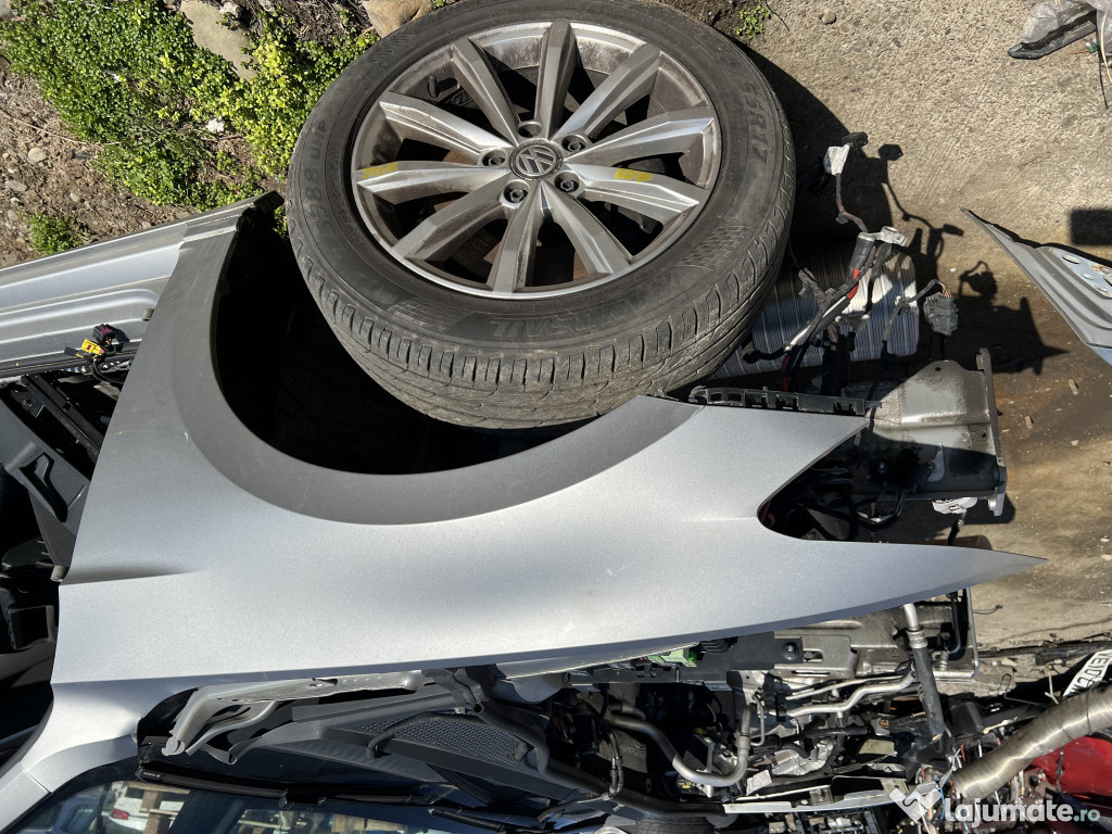 Aripa Stanga Fata Volkswagen Passat B8 Berlina 2016
