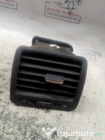 Grila ventilatie dreapta Volkswagen Jetta 2008