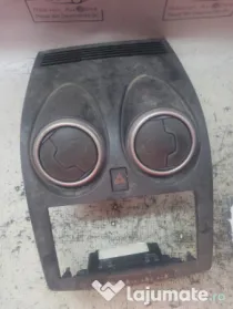Grila ventilatie centrala Nissan Qashqai 2011