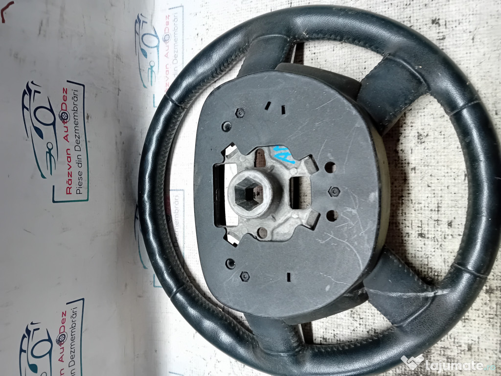 Volan cu comenzi Ford Kuga 2010