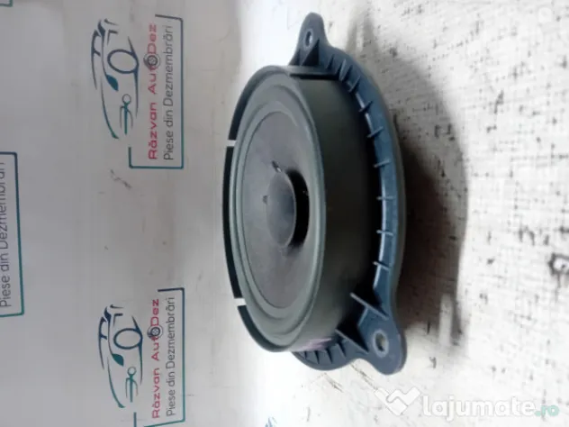 Boxa dreapta fata Nissan Qashqai 2012
