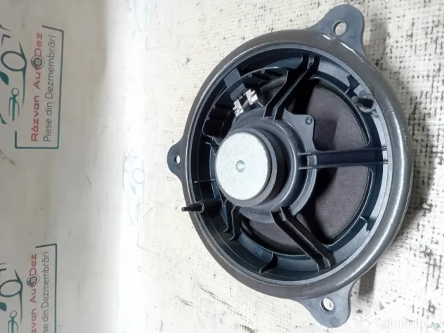 Boxa dreapta fata Nissan Qashqai 2012