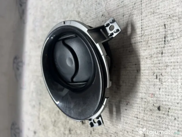 Grila ventilatie stanga Nissan Juke 2014