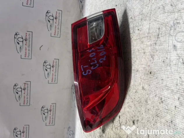 Stop stanga aripa Renault Clio 4 2016