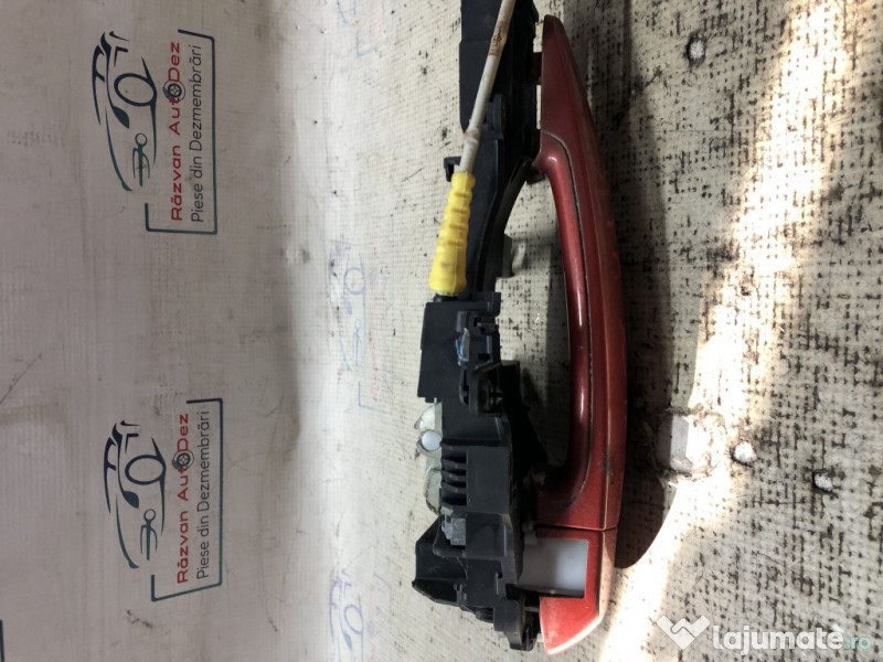Maner exterior stanga fata BMW Seria 1 E82 2012