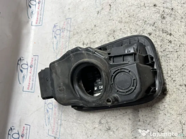 Usita rezervor Mercedes C-Class W204 2010