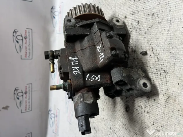 Pompa injectie Nissan Juke 2014