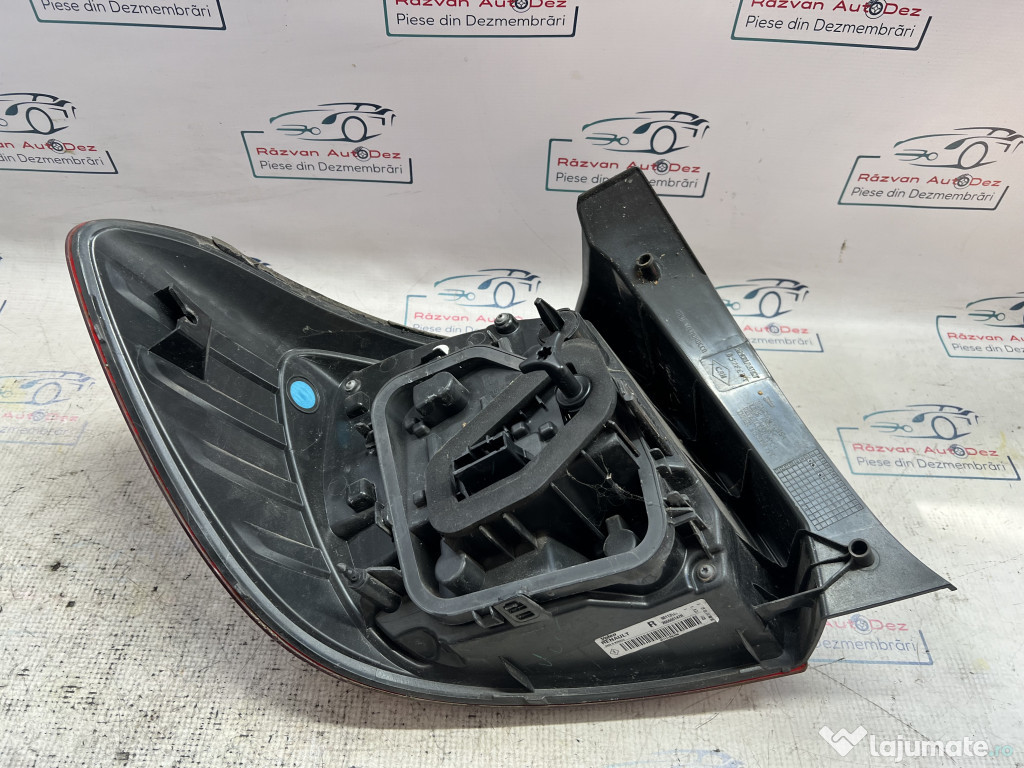 Stop dreapta aripa Dacia Sandero 2 2018