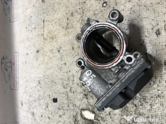 Clapeta acceleratie Audi Q5 2.0 2011