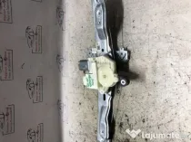 Macara geam stanga spate Nissan Qashqai 2016