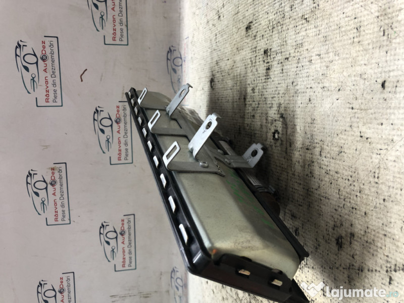 Airbag genunchi Volkswagen Passat B8 Break 1.6 Motorina 2016