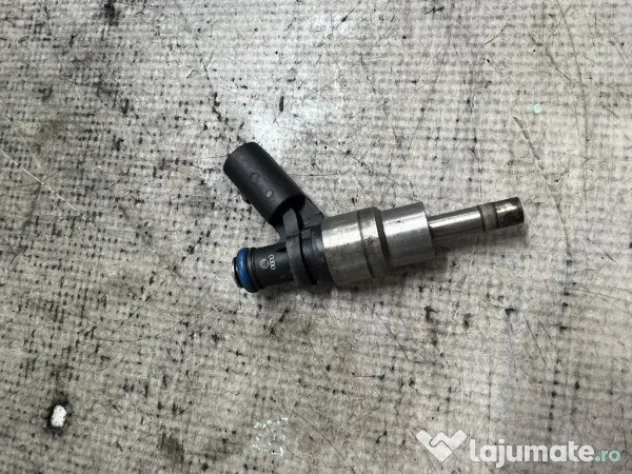 Injector Audi A3 8P 2.0 Benzina 2008
