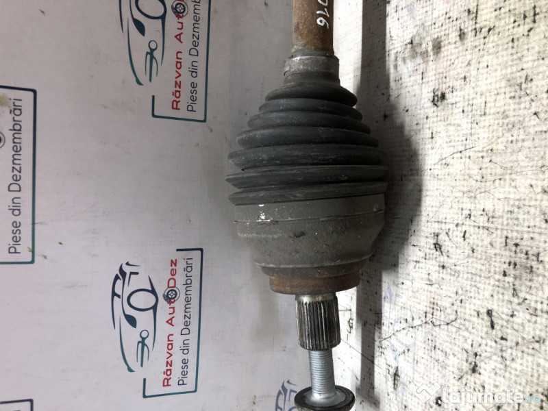 Planetara stanga fata Volkswagen Passat B8 1.6 Motorina 2016