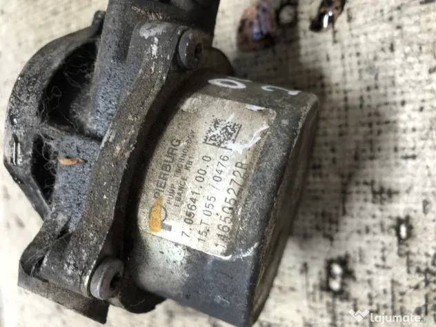 Pompa vacuum Dacia Duster 1.5 Motorina 2015