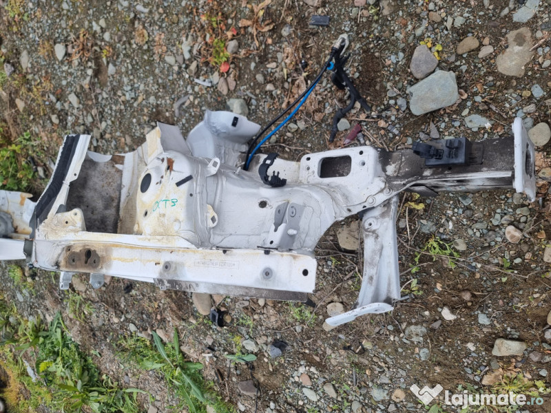 Lonjeron dreapta Skoda Octavia 3 2015