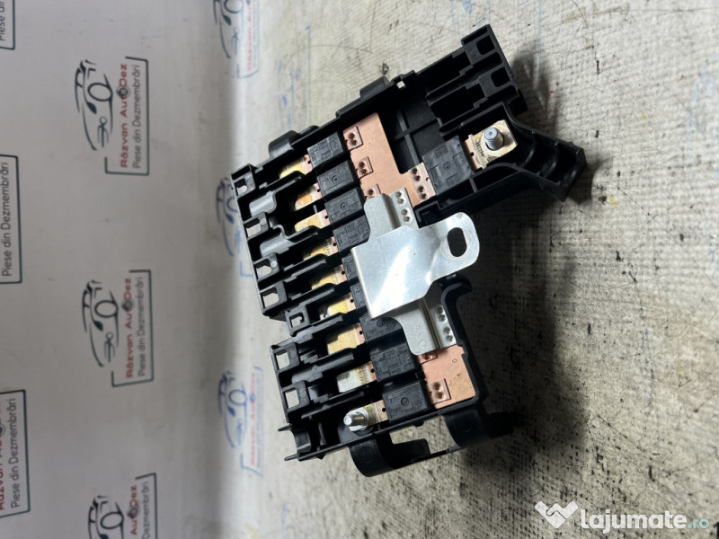Borna baterie BMW 5GT (F07) 2012