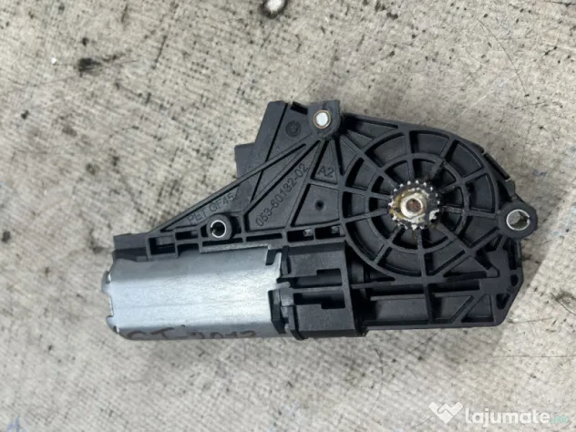 Motoras macara stanga fata BMW 5GT (F07) 2013