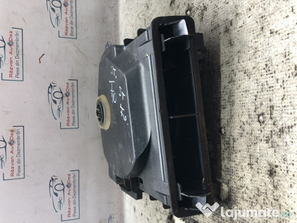 Boxa podea stanga BMW 520 F10 2012