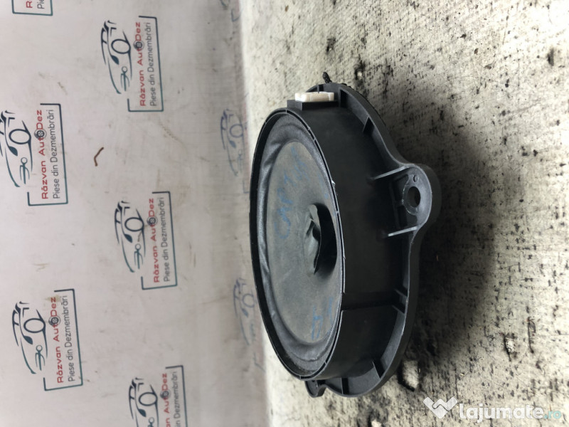 Boxa dreapta fata Renault Captur 2015