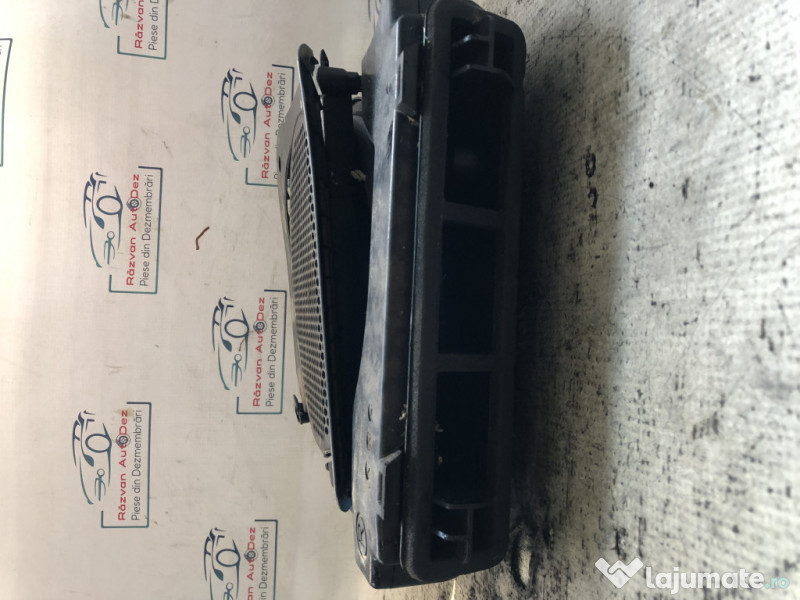 Boxa podea dreapta BMW 520 F10 2012