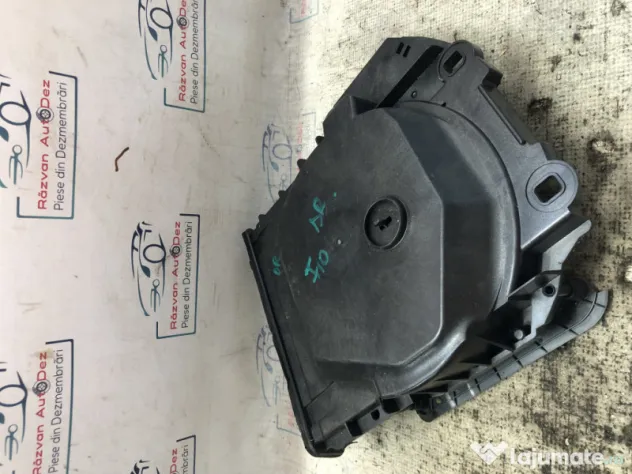 Boxa podea dreapta BMW 520 F10 2012