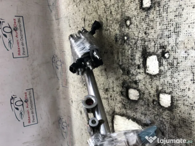 Rampa plus injectoare Nissan Qashqai 1.2 Benzina 2016