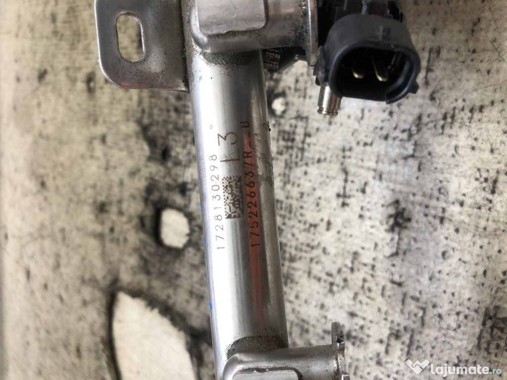 Rampa plus injectoare Nissan Qashqai 1.2 Benzina 2016