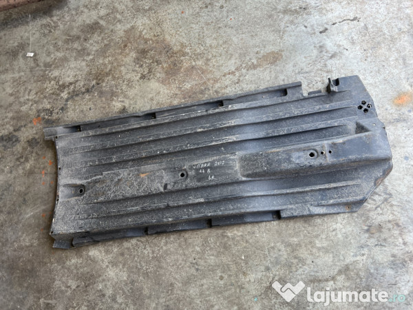 Scut lateral dreapta Suzuki Vitara 2017