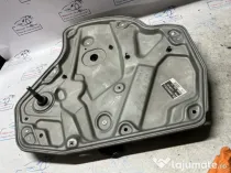 Macara geam stanga spate Skoda Octavia 2 2009