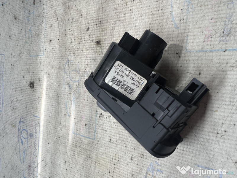Bloc lumini Audi Q3 2.0 2015