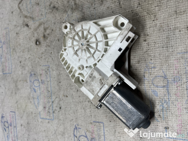 Motoras macara dreapta spate Audi A5 2012