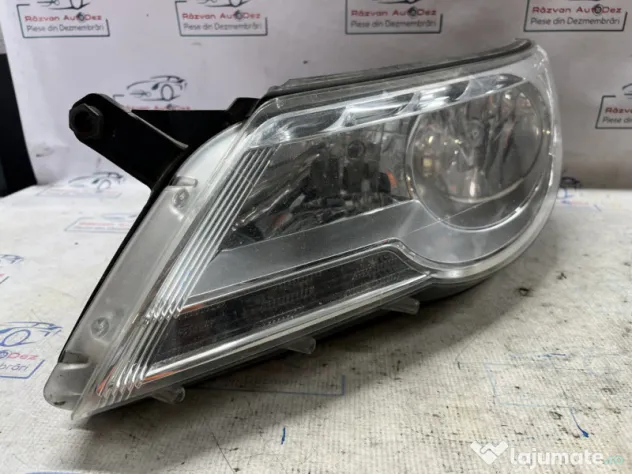 Far Stanga Halogen Volkswagen Tiguan 2010