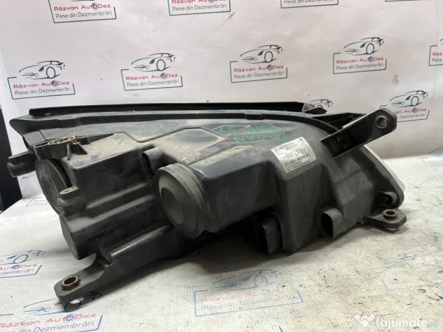 Far Stanga Halogen Volkswagen Tiguan 2010